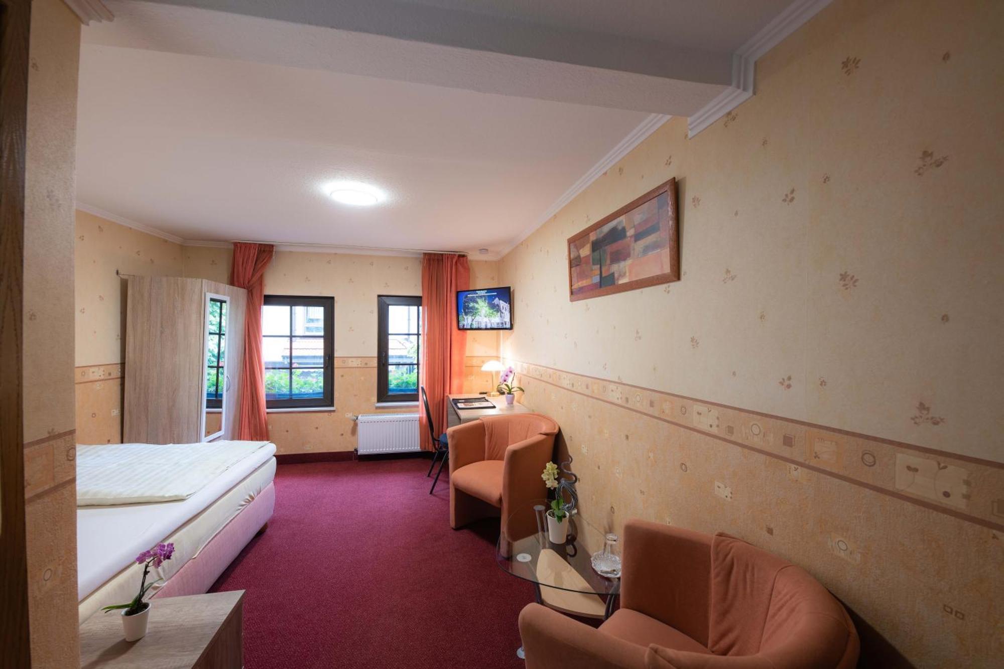 Hotel Am Rathaus Menden Zewnętrze zdjęcie