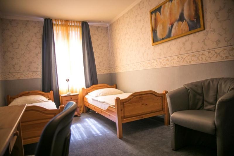 Hotel Am Rathaus Menden Zewnętrze zdjęcie